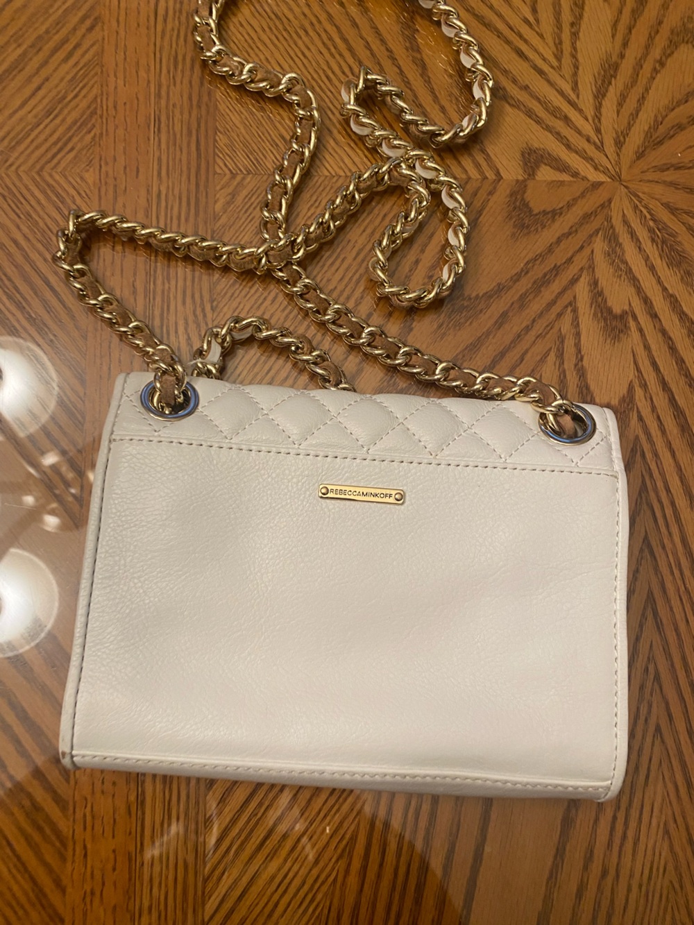 Rebecca Minkoff Quilted Cream Crossbody with Gold Chain Strap - Picture 3 of 4